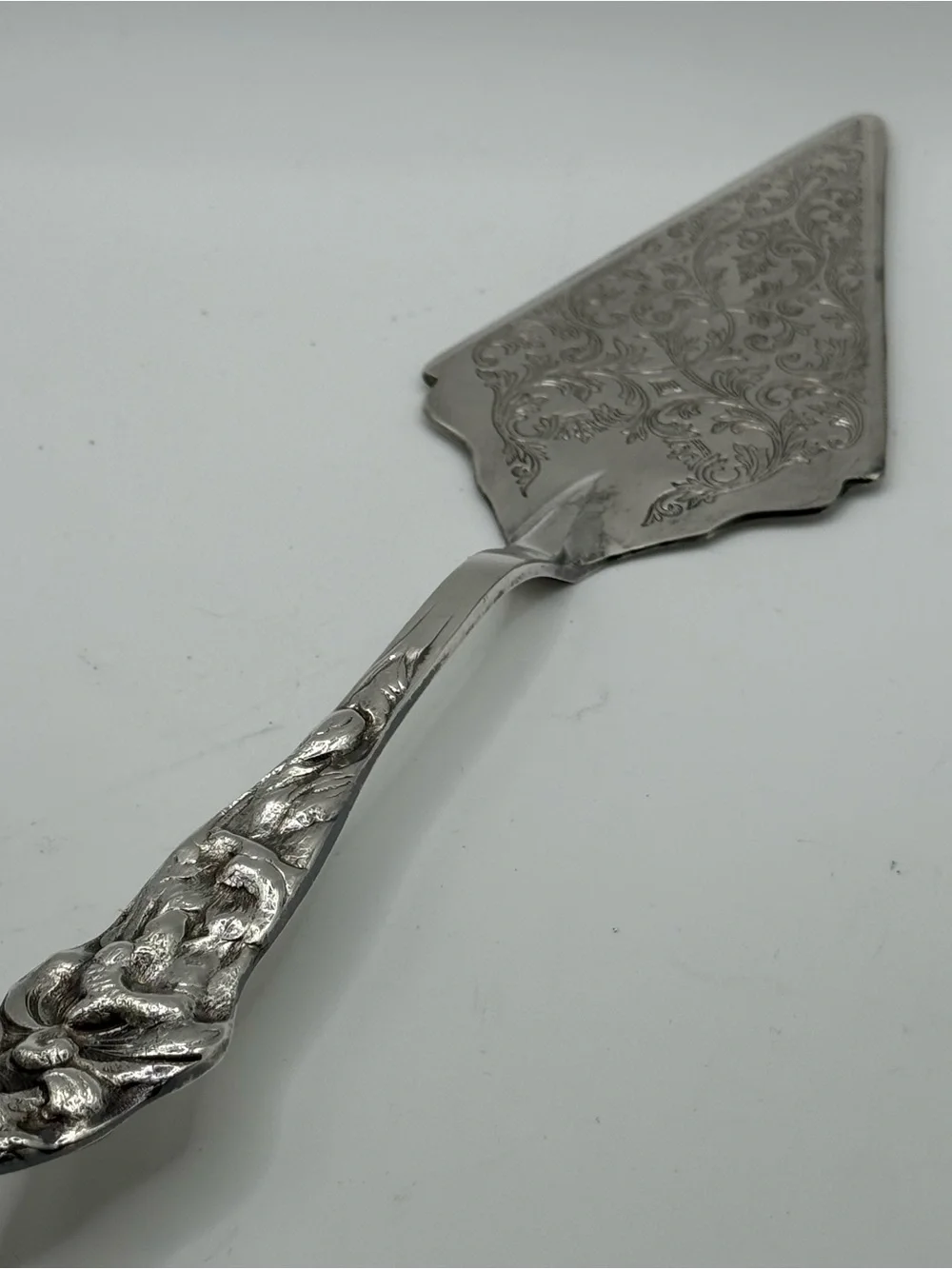 Oneida elegant silver